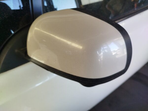 RETROVISOR IZQUIERDO NISSAN LEAF (ZE0)