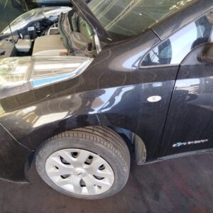 ALETA DELANTERA IZQUIERDA NISSAN LEAF (ZE0)