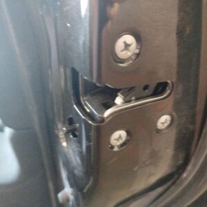 CERRADURA PUERTA TRASERA DERECHA NISSAN LEAF (ZE0)