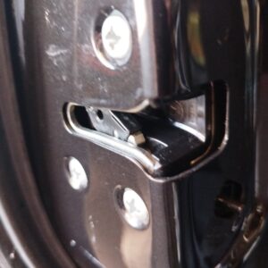 CERRADURA PUERTA TRASERA IZQUIERDA NISSAN LEAF (ZE0)