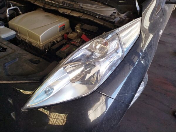 FARO IZQUIERDO NISSAN LEAF (ZE0)