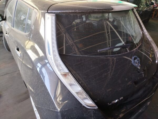 PILOTO TRASERO IZQUIERDO NISSAN LEAF (ZE0)