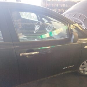 PUERTA DELANTERA DERECHA NISSAN LEAF (ZE0)