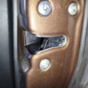 CERRADURA PUERTA DELANTERA DERECHA HYUNDAI I10 (IA)
