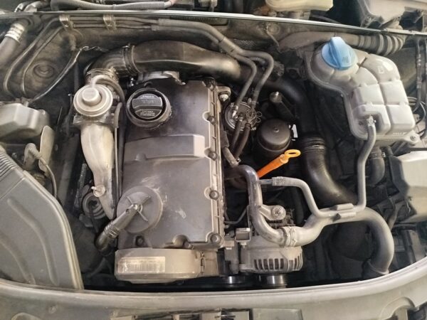TRANSMISION DELANTERA IZQUIERDA AUDI A4 BERLINA (8E)