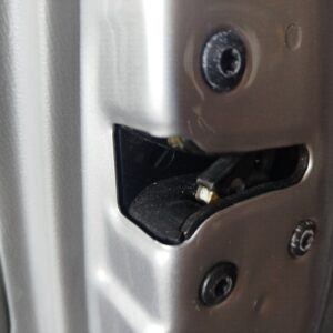 CERRADURA PUERTA DELANTERA DERECHA HYUNDAI SONATA (NF)