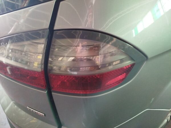 PILOTO TRASERO DERECHO FORD S-MAX (CA1)