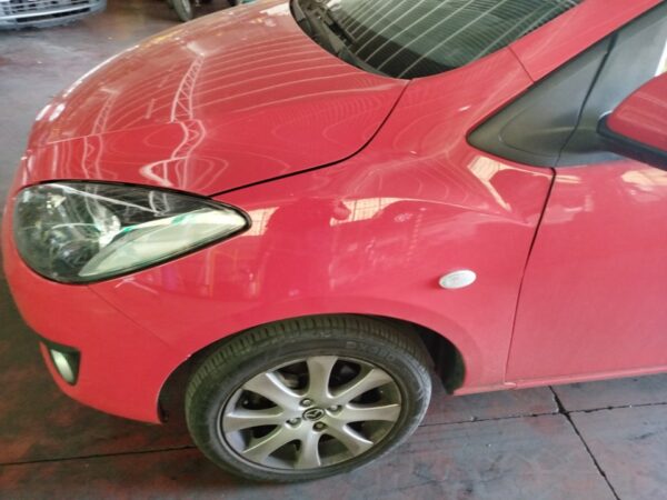 ALETA DELANTERA IZQUIERDA MAZDA 2 BERLINA (DE)