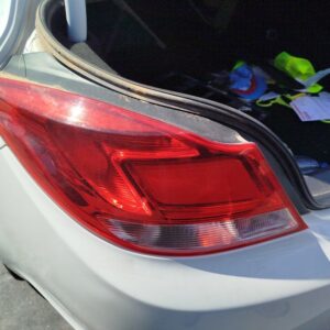 PILOTO TRASERO IZQUIERDO OPEL INSIGNIA BERLINA