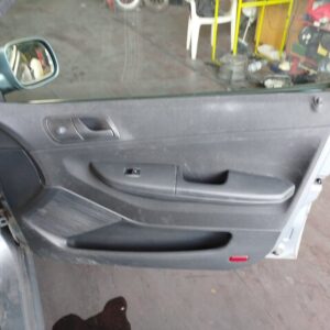 ELEVALUNAS DELANTERO DERECHO SKODA FABIA (6Y2/6Y3)