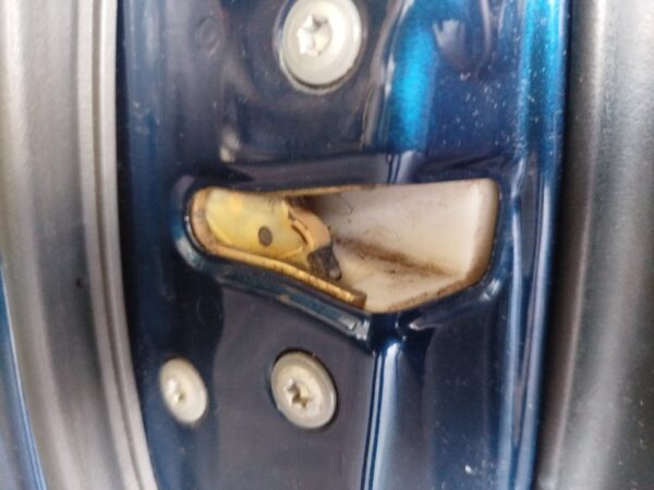 CERRADURA PUERTA DELANTERA IZQUIERDA LEXUS RX 300 (MCU15)
