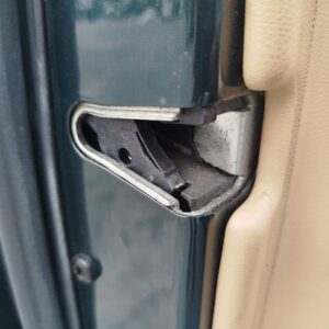 CERRADURA PUERTA DELANTERA IZQUIERDA BMW SERIE 5 BERLINA (E60)