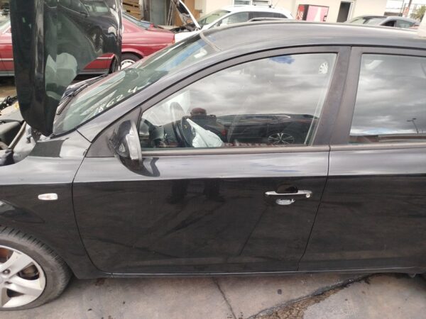 PUERTA DELANTERA IZQUIERDA KIA CEED (ED)