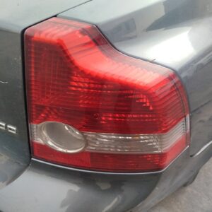 PILOTO TRASERO DERECHO VOLVO S40 BERLINA