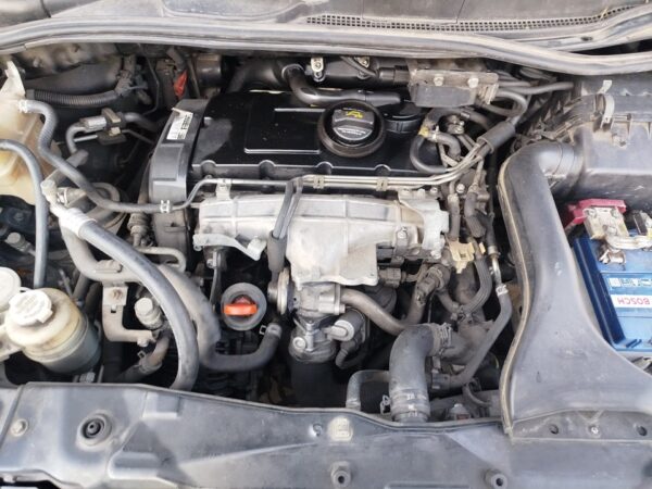 COMPRESOR AIRE ACONDICIONADO MITSUBISHI GRANDIS (NA0W)