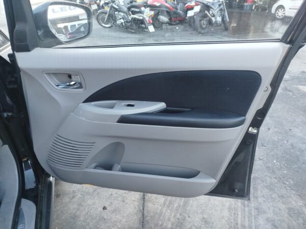 ELEVALUNAS DELANTERO DERECHO MITSUBISHI GRANDIS (NA0W)