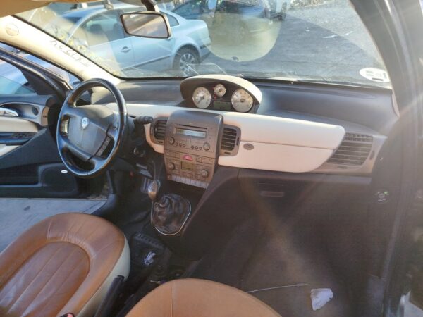 SALPICADERO LANCIA YPSILON (101)