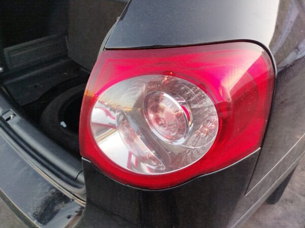 PILOTO TRASERO DERECHO VOLKSWAGEN PASSAT VARIANT (3C5)