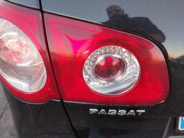 PILOTO TRASERO IZQUIERDO INTERIOR VOLKSWAGEN PASSAT VARIANT (3C5)