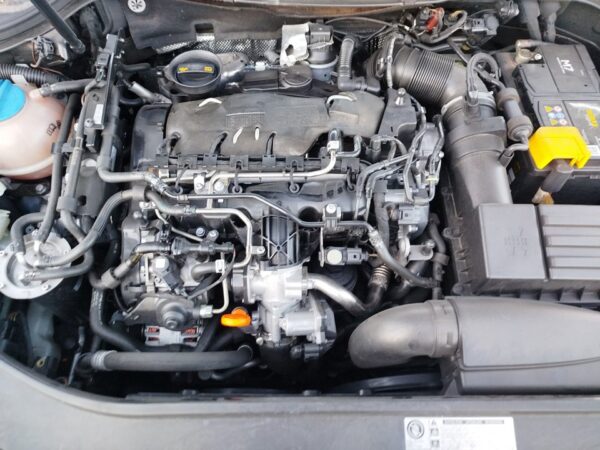 TRANSMISION DELANTERA IZQUIERDA VOLKSWAGEN PASSAT VARIANT (3C5)