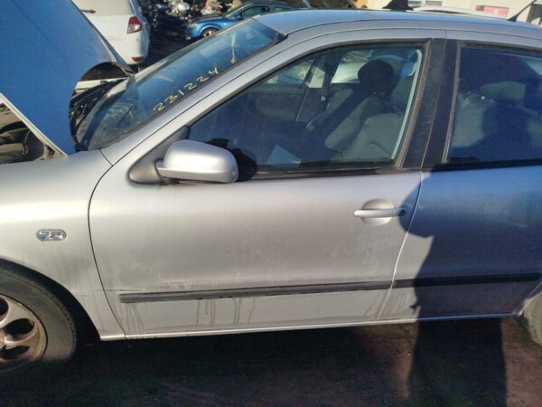 PUERTA DELANTERA IZQUIERDA SEAT LEON (1M1)
