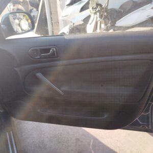 ELEVALUNAS DELANTERO DERECHO VOLKSWAGEN PASSAT BERLINA (3B3)