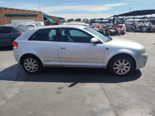 CAPO AUDI A3 (8P1) - Imagen 5