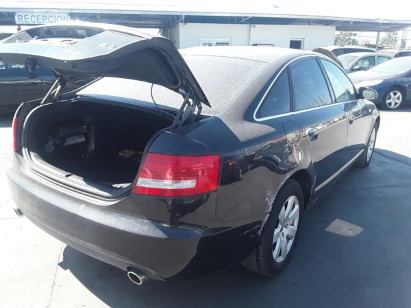PARAGOLPES TRASERO AUDI A6 BERLINA (4F2) - Imagen 2