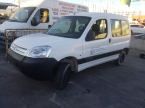 PARAGOLPES TRASERO CITROEN BERLINGO COMBI - Imagen 2
