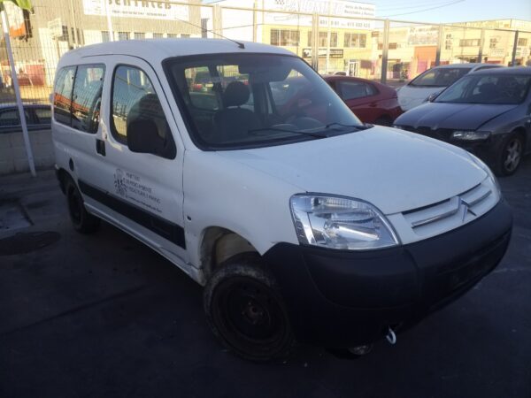 PARAGOLPES TRASERO CITROEN BERLINGO COMBI - Imagen 4