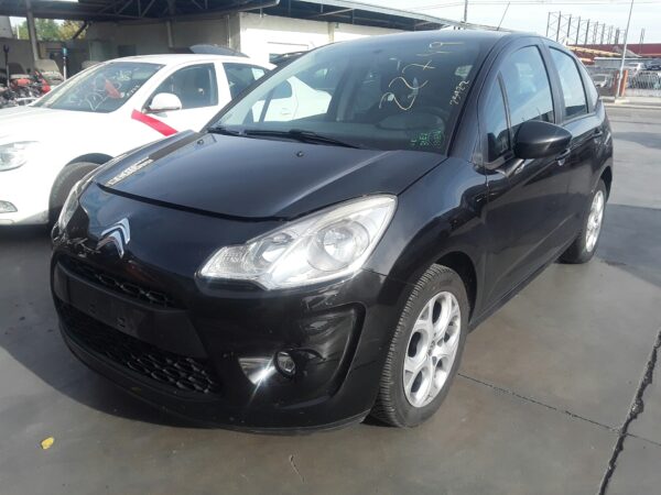 PILOTO TRASERO DERECHO INTERIOR CITROEN C3 - Imagen 2