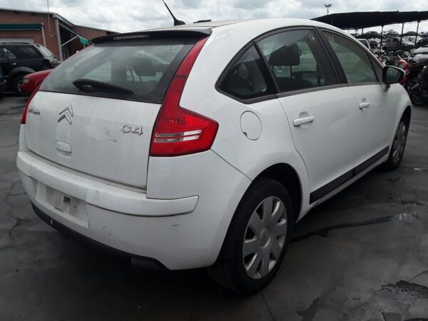 FARO DERECHO CITROEN C4 BERLINA - Imagen 4