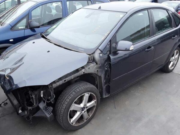 PILOTO TRASERO IZQUIERDO FORD FOCUS BERLINA (CAP) - Imagen 2