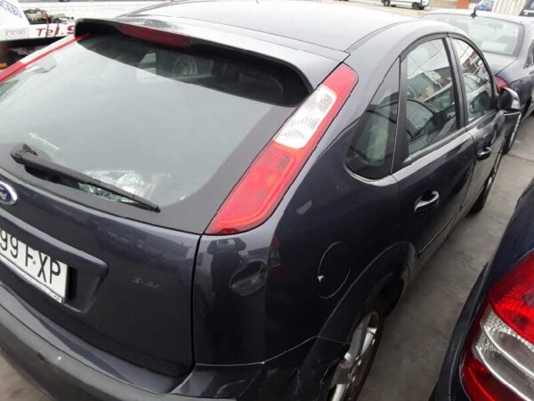 PILOTO TRASERO IZQUIERDO FORD FOCUS BERLINA (CAP) - Imagen 4