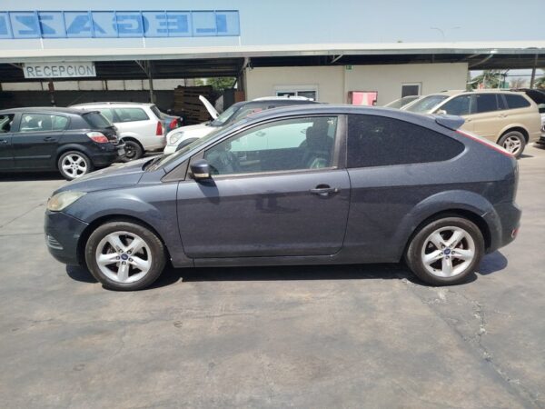 FARO IZQUIERDO FORD FOCUS BERLINA (CAP) - Imagen 3