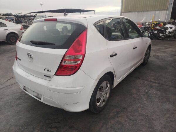 PORTON TRASERO HYUNDAI I30 (FD) - Imagen 3