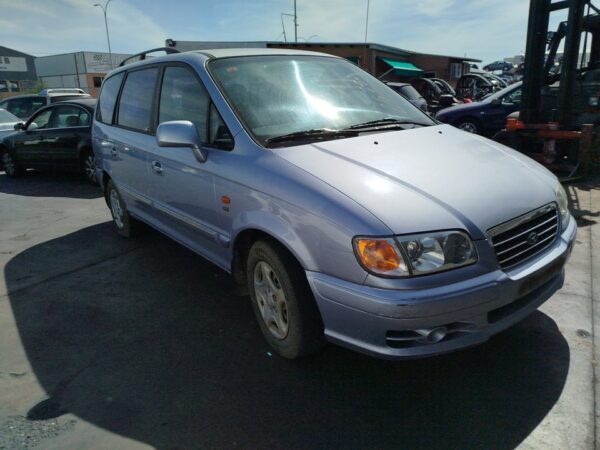 PARAGOLPES DELANTERO HYUNDAI TRAJET (FO) - Imagen 4