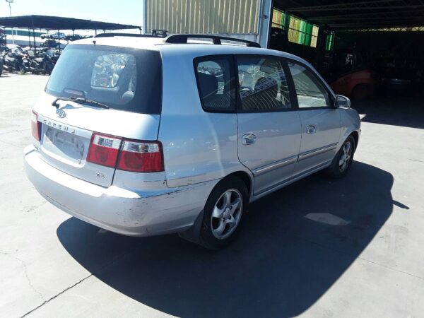 PILOTO TRASERO IZQUIERDO KIA CARENS (RS) - Imagen 5