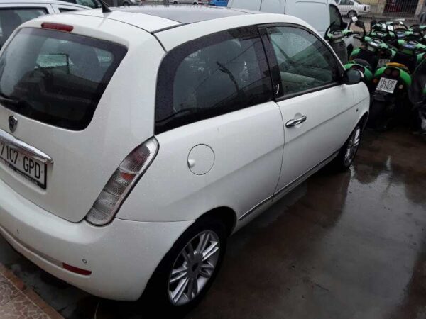 FARO DERECHO LANCIA YPSILON (101) - Imagen 5