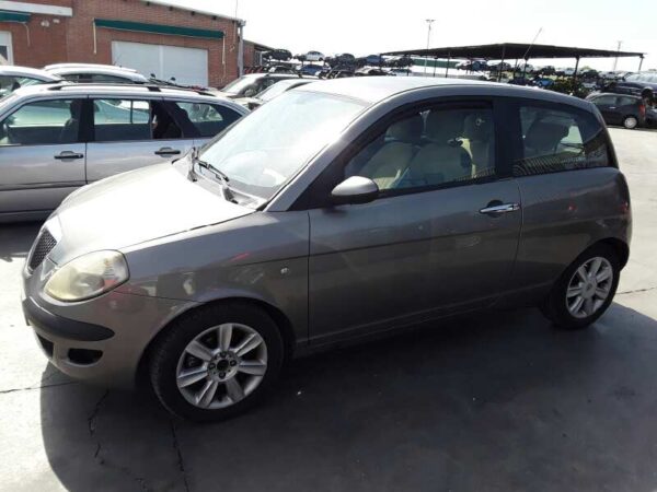 PILOTO TRASERO IZQUIERDO LANCIA YPSILON (101) - Imagen 4
