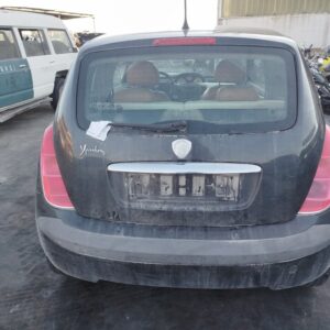 JUEGO ASIENTOS COMPLETO LANCIA YPSILON (101)