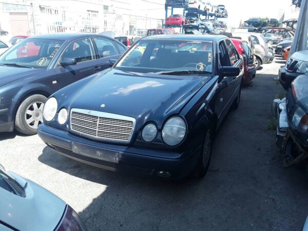 MOTOR ARRANQUE MERCEDES-BENZ CLASE E (BM 210) BERLINA - Imagen 2