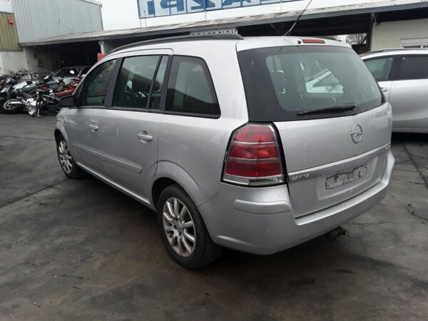 REJILLA PARAGOLPES DELANTERO OPEL ZAFIRA B - Imagen 3