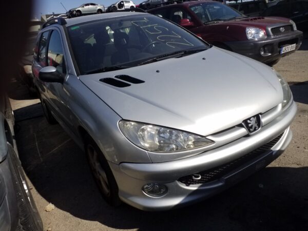 PILOTO TRASERO IZQUIERDO PEUGEOT 206 SW - Imagen 5