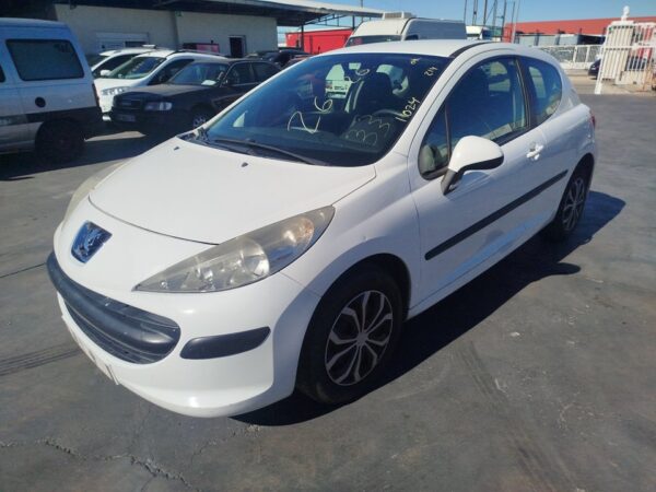 FARO DERECHO PEUGEOT 207 - Imagen 3