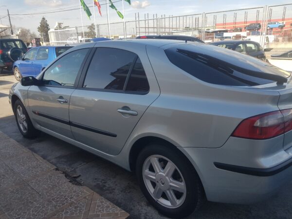 FARO DERECHO RENAULT LAGUNA II (BG0) - Imagen 3