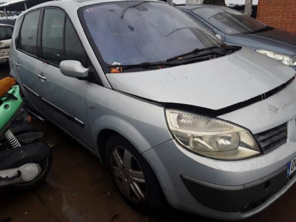 FARO DERECHO RENAULT SCENIC II (JM) - Imagen 2