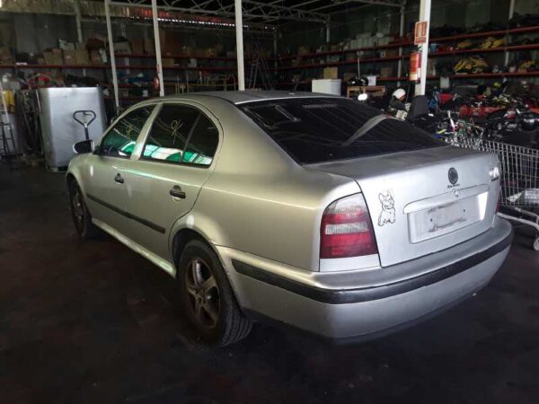 CERRADURA PUERTA LATERAL IZQUIERDA SKODA OCTAVIA BERLINA (1U2) - Imagen 2