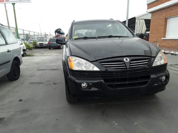 FARO DERECHO SSANGYONG KYRON - Imagen 4