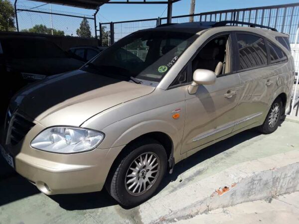 COMPRESOR AIRE ACONDICIONADO SSANGYONG RODIUS - Imagen 2